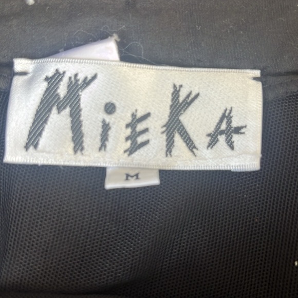 Gorgeous eyelet Black Cotton Skirt - Picture 4 of 9